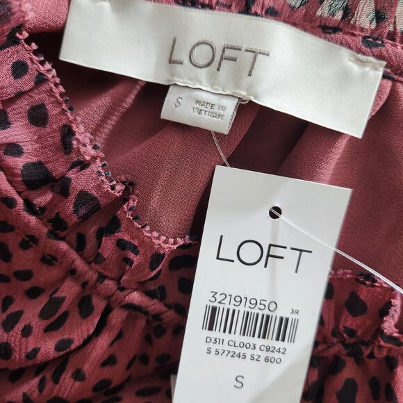 Loft Animal Print Ruffle Sleeve Blouse Front Keyhole Rose Black Size Small New - Picture 10 of 11